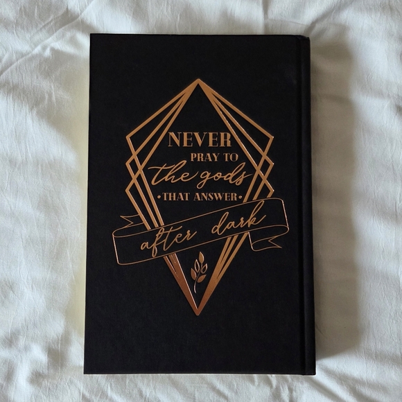 The Invisible Life Of Addie Larue Owlcrate Exclusive Edition - Picture 3 of 4